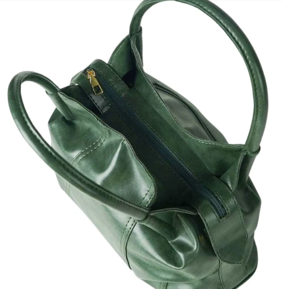 Elegant Green Leather Handbag